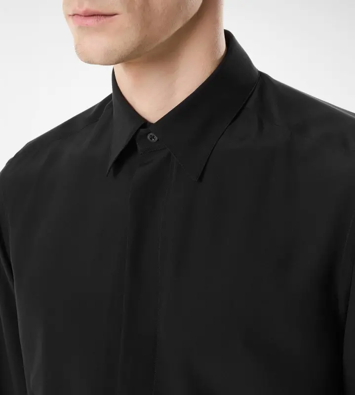 CHARMEAUSE FLUID FIT SHIRT BLACK online